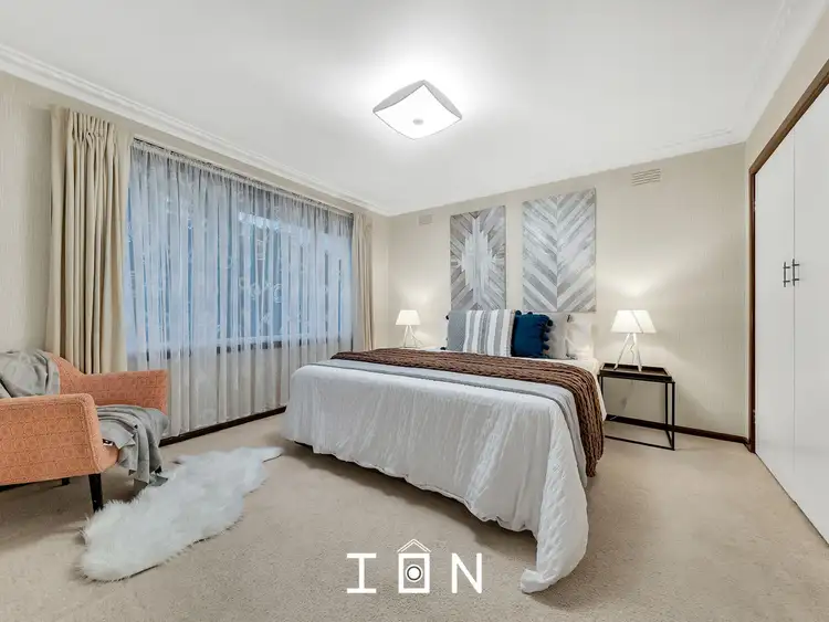 Sixth view of Homely house listing, 2 Cranbourne Drive, Cranbourne VIC 3977