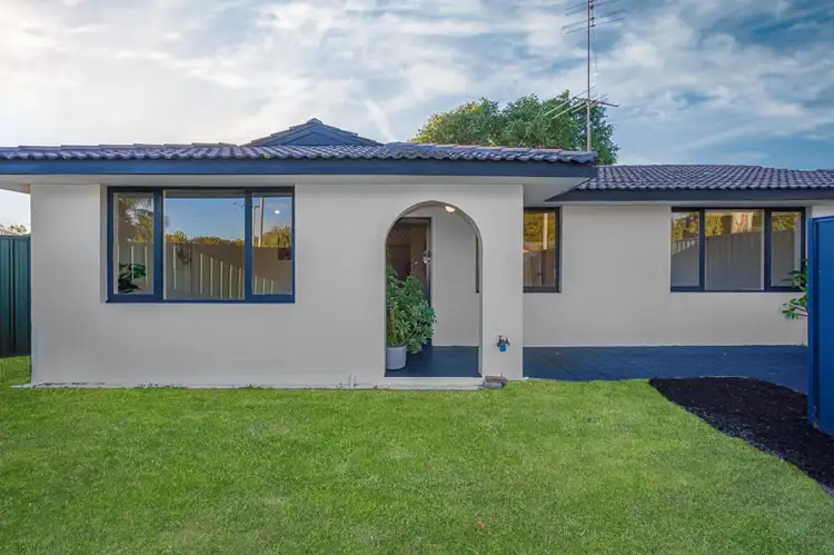 15 Quindalup Court, Hillman WA 6168