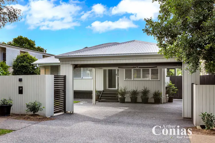 29 Bank Road, Graceville QLD 4075