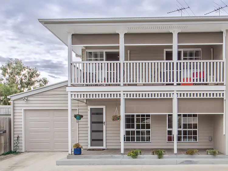 2/28 Green Street, Booval QLD 4304