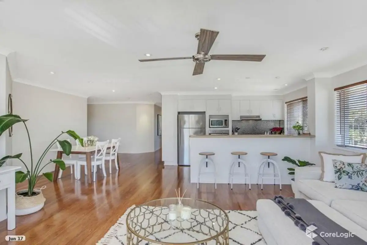 Main view of Homely apartment listing, 14/32 Second Avenue, Broadbeach QLD 4218