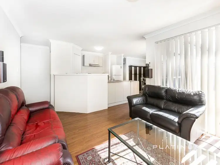 45 Jedburgh Loop, Sinagra WA 6065