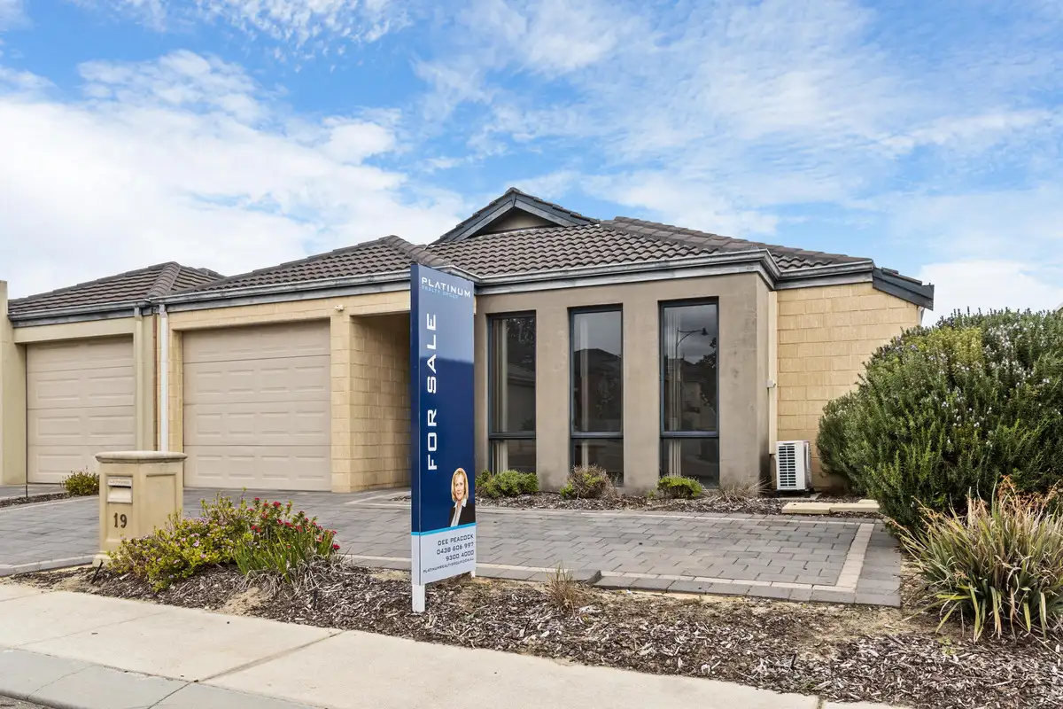 Main view of Homely house listing, 19 Peebles Cross, Sinagra WA 6065