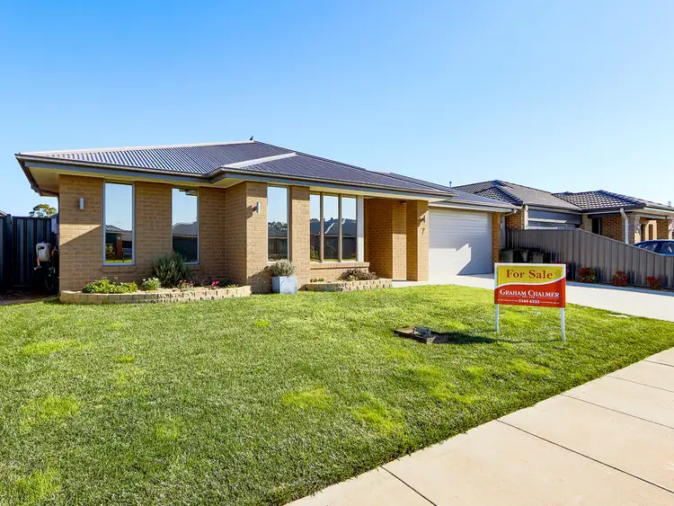 7 Lazzaro Crescent, Sale VIC 3850