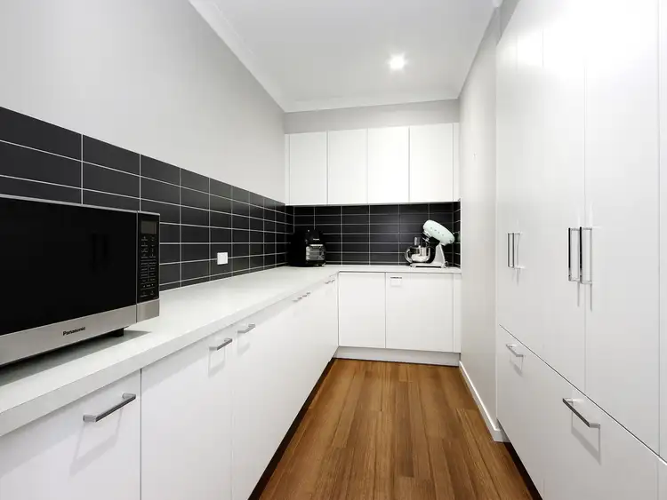Fifth view of Homely house listing, 7 Lazzaro Crescent, Sale VIC 3850