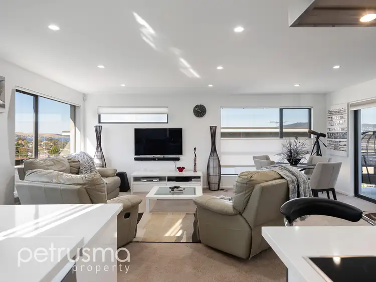 Sixth view of Homely house listing, 1/33 Hill Street, Bellerive TAS 7018