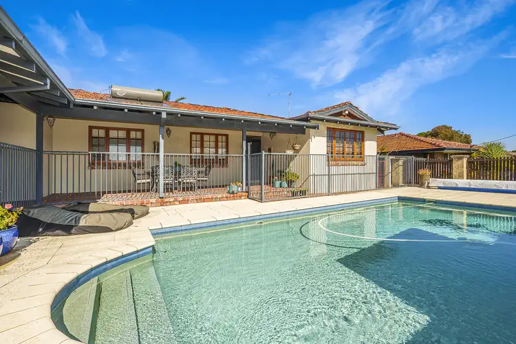 5 Ambergate Street, Karrinyup WA 6018