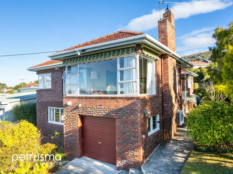 550 Churchill Avenue, Sandy Bay TAS 7005