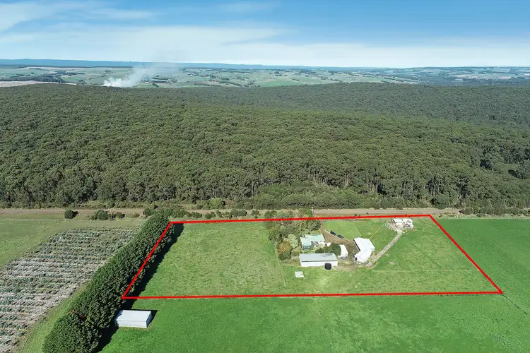 555 Tomahawk Creek Road, Simpson VIC 3266
