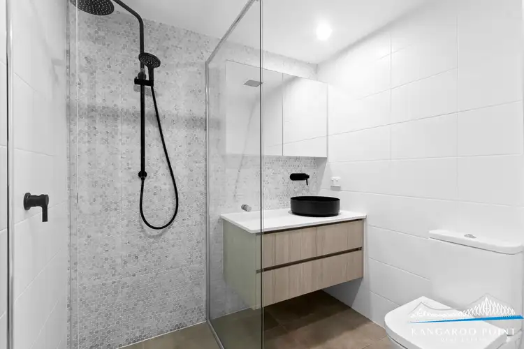 Sixth view of Homely apartment listing, 18/10 Goodwin Street, Kangaroo Point QLD 4169