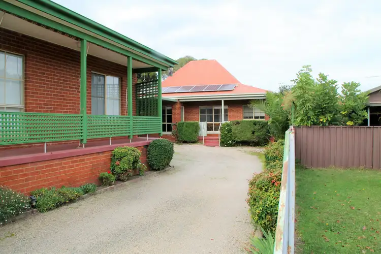 Second view of Homely unit listing, 2/6 Froh Court, Wangaratta VIC 3677