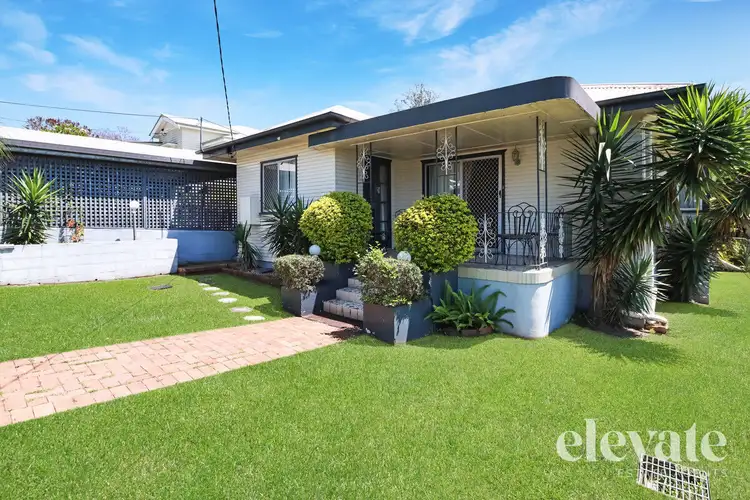 6 Bridson Avenue, East Ipswich QLD 4305