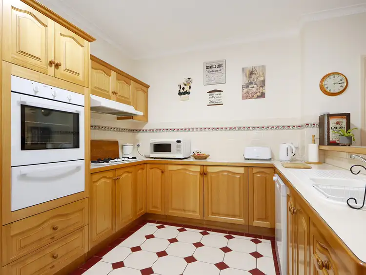 Third view of Homely house listing, 2 Hakea Court, Sale VIC 3850