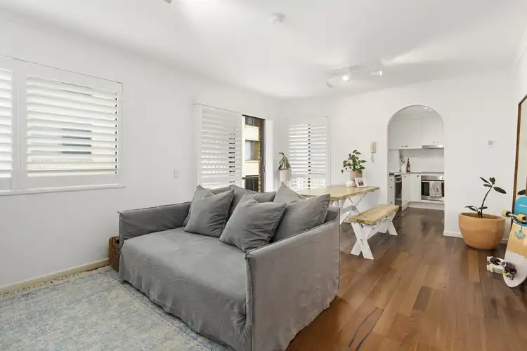 Second view of Homely unit listing, 6/1925 Gold Coast Highway, Burleigh Heads QLD 4220