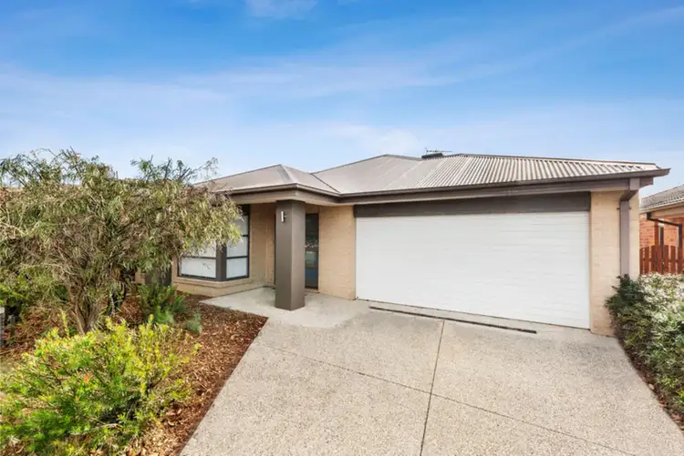 25 Lampard Street, Armstrong Creek VIC 3217
