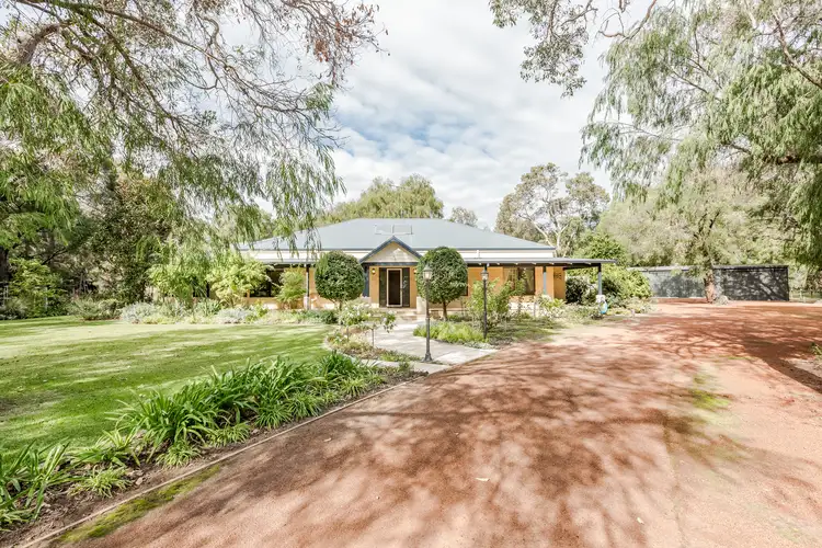 22 Kalgaritch Avenue, West Busselton WA 6280