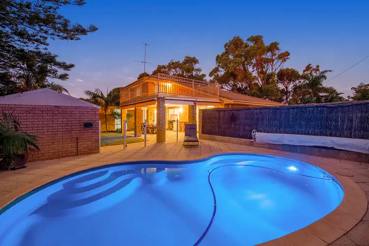 1 Cornwallis Road, Madora Bay WA 6210