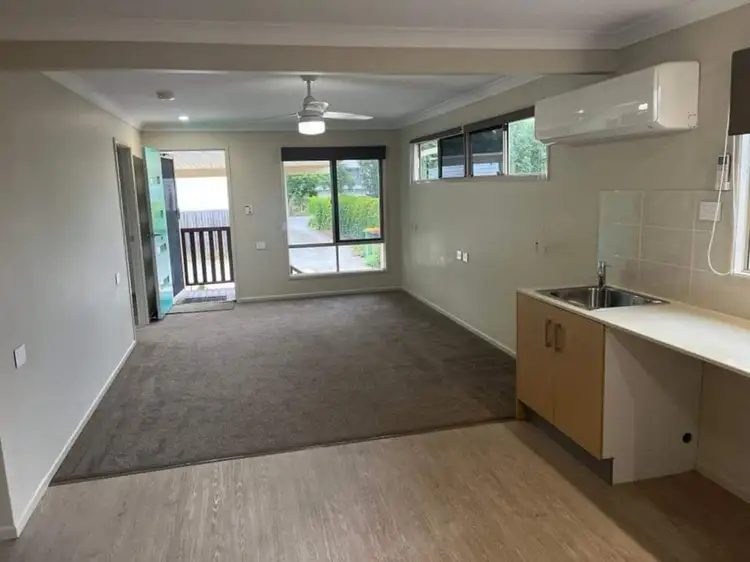 133a King Arthur Terrace, Tennyson QLD 4105