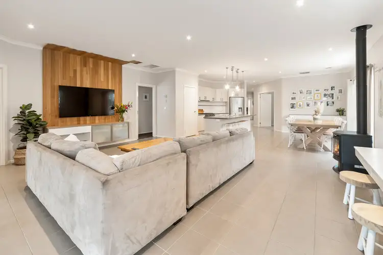 Fourth view of Homely house listing, 4 Santa Clara Mews, Skye VIC 3977