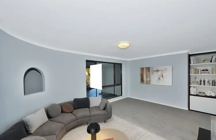 Sixth view of Homely house listing, 2 Talbot Close, Halls Head WA 6210