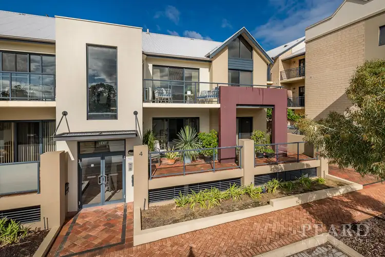 29/4 Waterbird Turn, Joondalup WA 6027