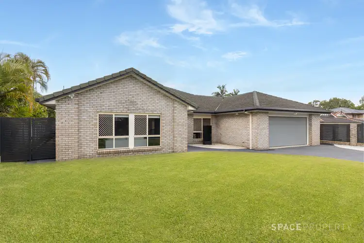 7 Myrtle Crescent, Bridgeman Downs QLD 4035