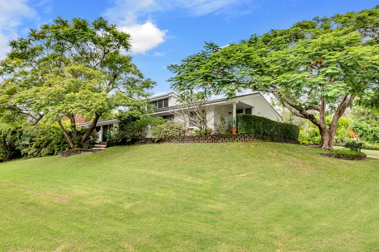 15 Pamaroo Crescent, Jindalee QLD 4074