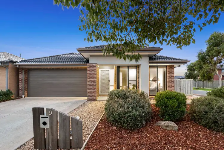 9 Tenneyson Close, Armstrong Creek VIC 3217