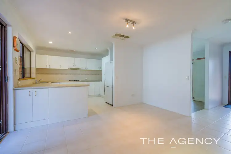 Seventh view of Homely house listing, 11 Eacham Court, South Lake WA 6164