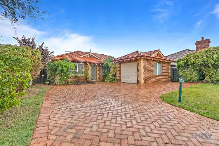 12 Loncar Rise, Gwelup WA 6018