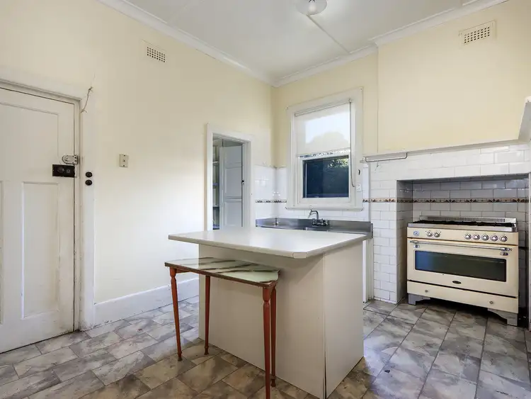 Fifth view of Homely house listing, 454 Raymond Street, Sale VIC 3850