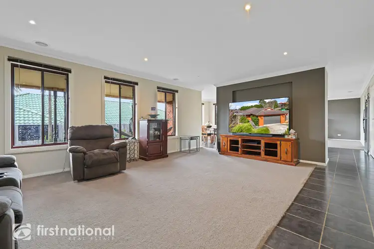 Second view of Homely house listing, 4 Oxley Place, Warragul VIC 3820