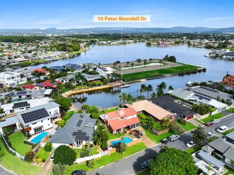 10 Peter Blondell Drive, Mermaid Waters QLD 4218
