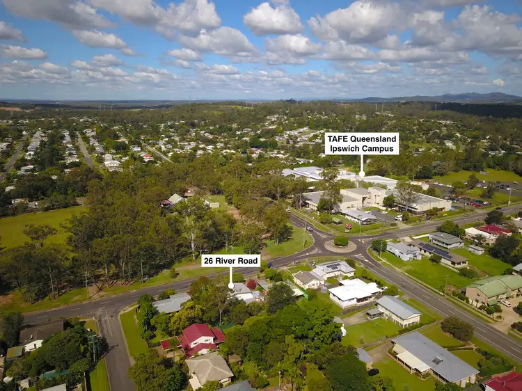 26 River Road, Bundamba QLD 4304