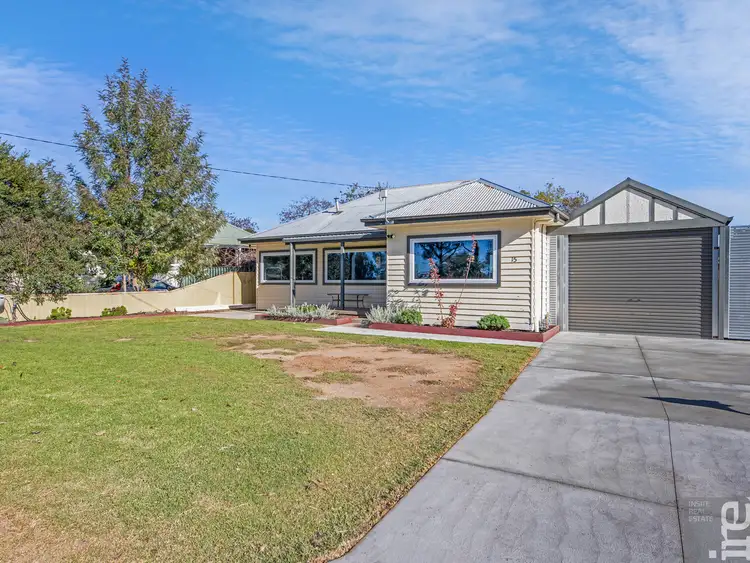 Second view of Homely house listing, 15 Victory Parade, Wangaratta VIC 3677