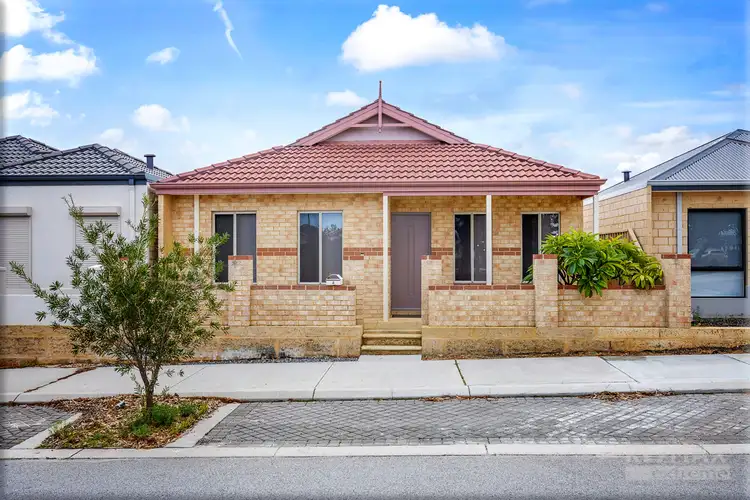 4 Lockerbie Turn, Butler WA 6036