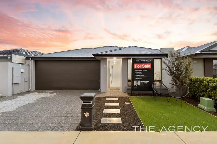 13 Golden Way, Piara Waters WA 6112