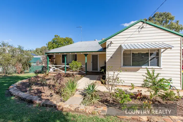 41 Toodyay Street, Toodyay WA 6566