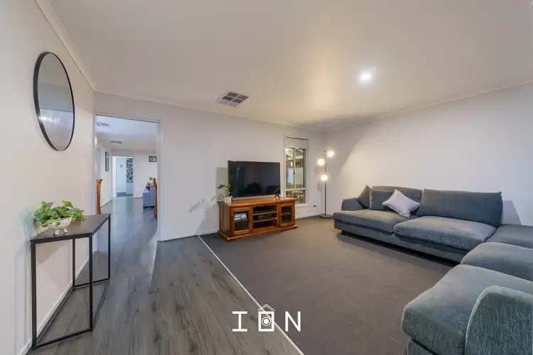 Third view of Homely house listing, 7 Butterfield Place, Cranbourne East VIC 3977