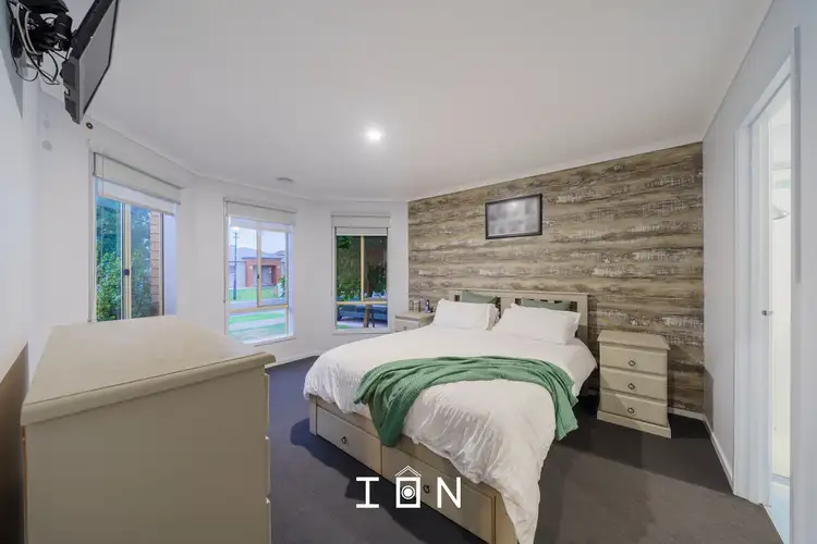 Sixth view of Homely house listing, 7 Butterfield Place, Cranbourne East VIC 3977