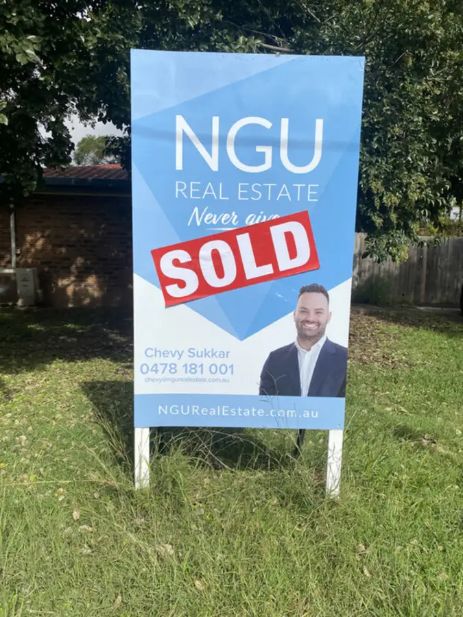 10 Creston Street, Raceview QLD 4305