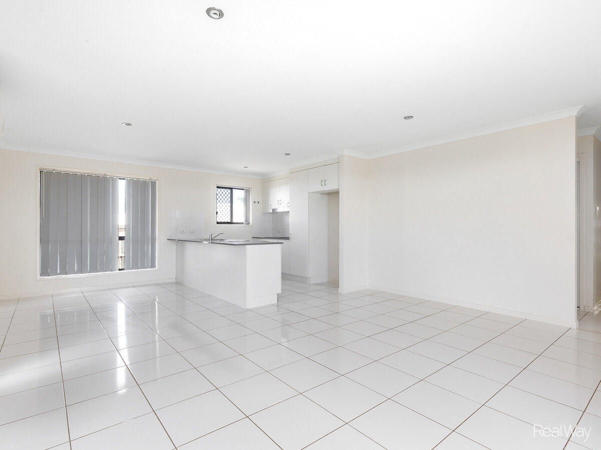Fourth view of Homely house listing, 4 Devries Avenue, Gracemere QLD 4702