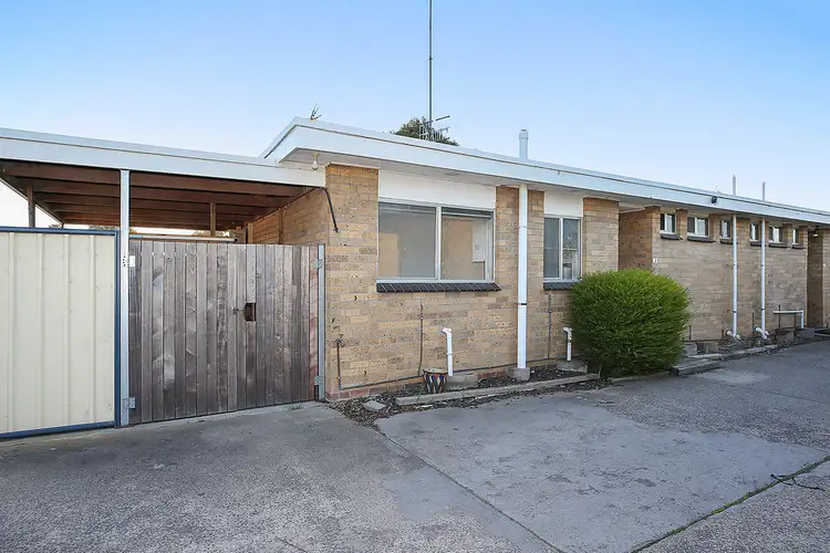 Main view of Homely unit listing, 1/34-38 Ross Street, Colac VIC 3250