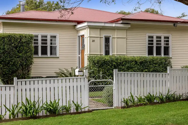28 Norman Street, South Toowoomba QLD 4350