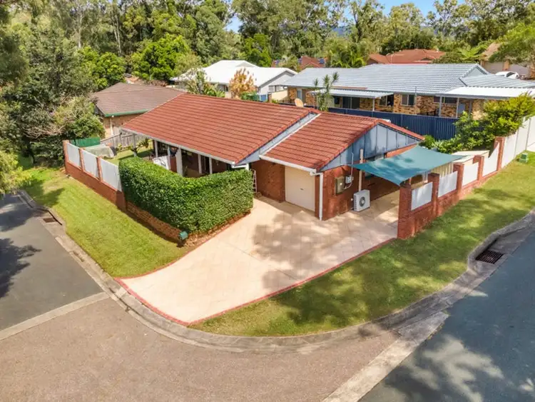 6 Parklake Drive, Mudgeeraba QLD 4213