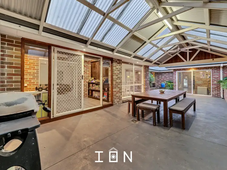 51 Sunningdale Crescent, Cranbourne VIC 3977