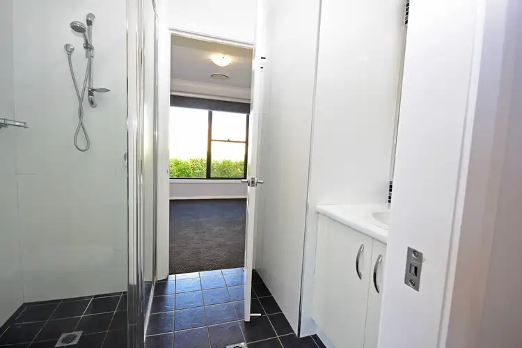 Fifth view of Homely apartment listing, 8/19-21 Boundary Road, Dubbo NSW 2830