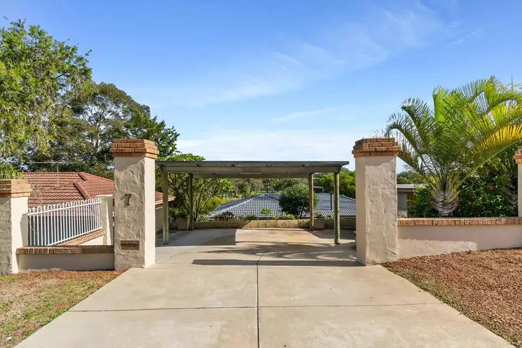 7 Jindinga Way, Wanneroo WA 6065