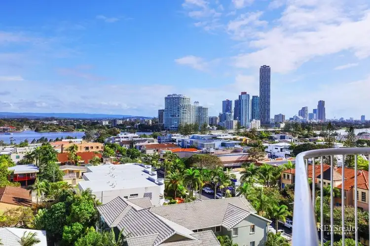 19/20 Cronin Avenue, Main Beach QLD 4217