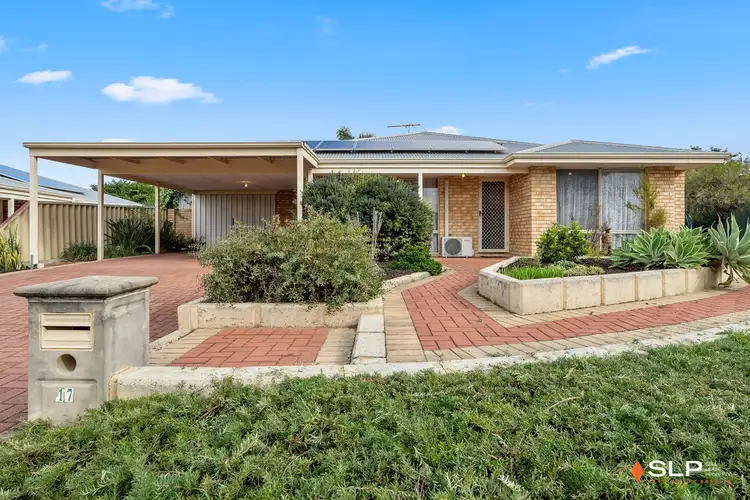 17 Mangrove Circuit, Banksia Grove WA 6031
